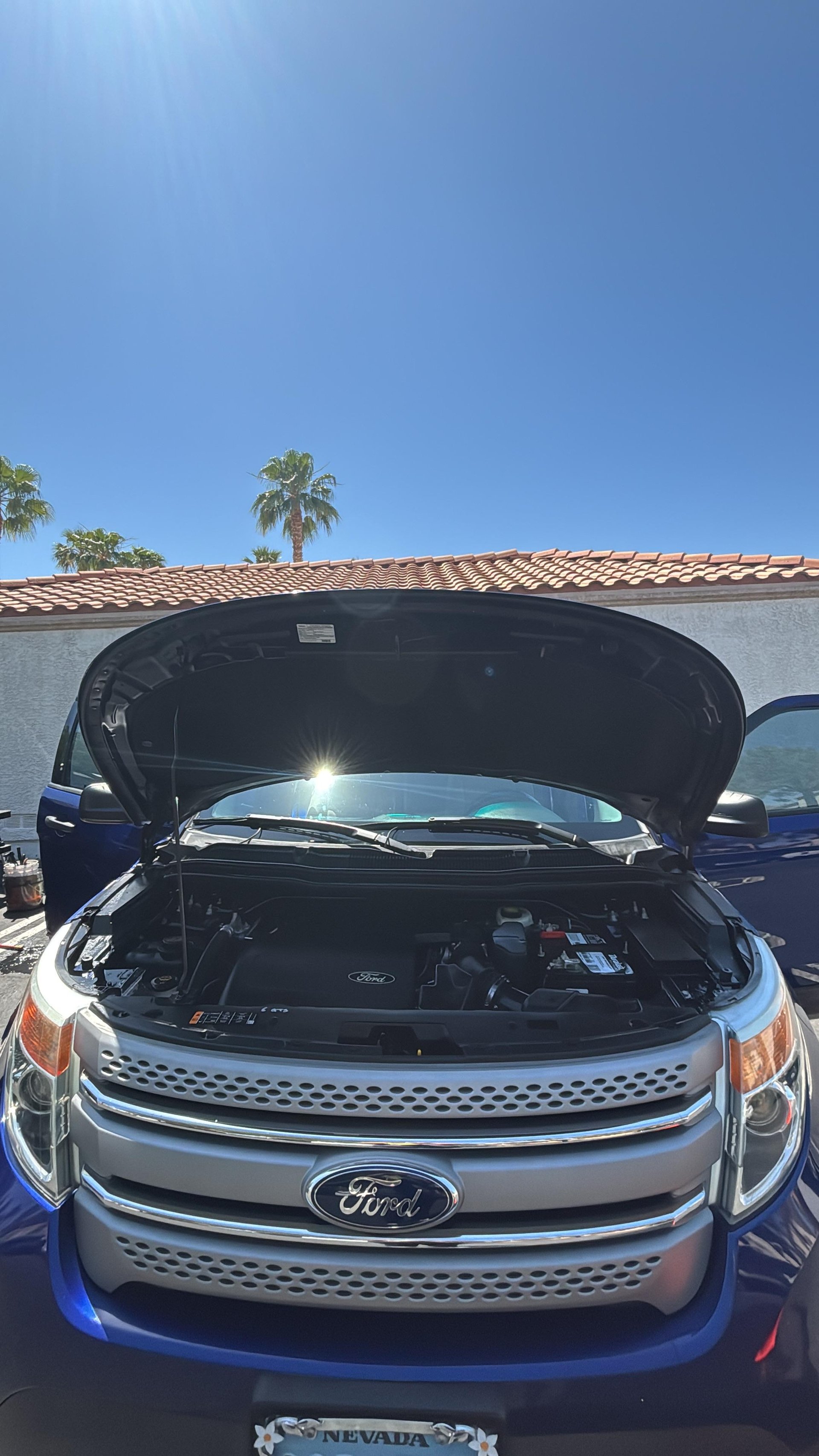 Car detailing result before and after